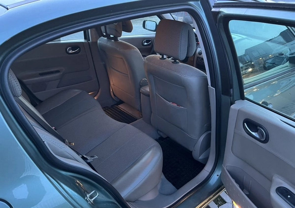 Renault Megane cena 9000 przebieg: 241253, rok produkcji 2003 z Łomianki małe 154